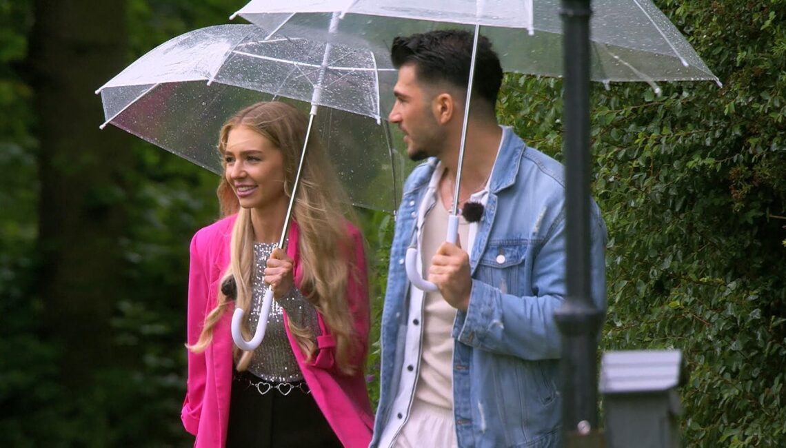 Einzug von Maki und Michelle

+++ Die Verwendung des sendungsbezogenen Materials ist nur mit dem Hinweis und Verlinkung auf RTL+ gestattet. +++