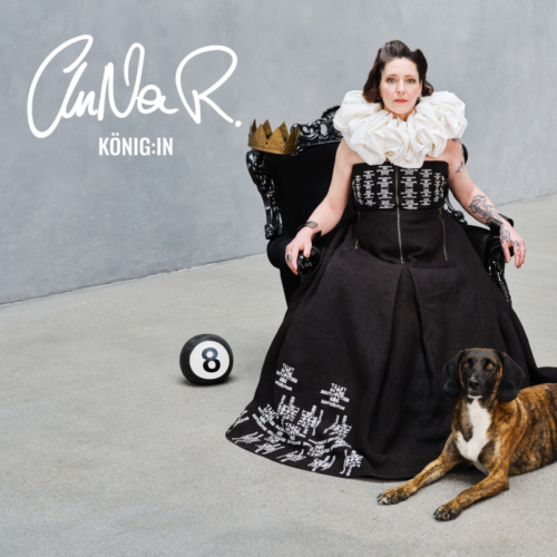 AnNa R. singt über Alltagsrassismus auf ihrem Album „König:in“